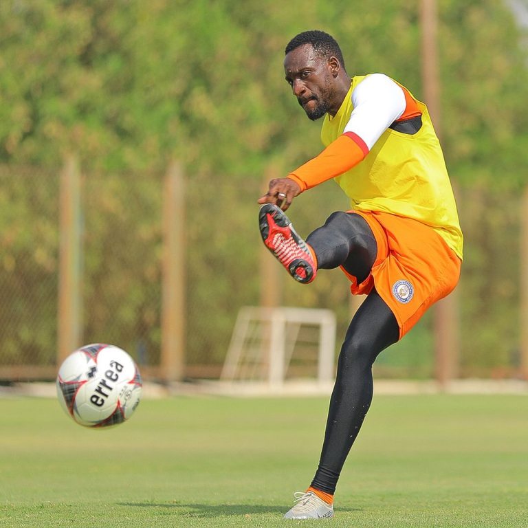 AZAM WAREJEA BONGO NA LEO WANAANZA KAZI
