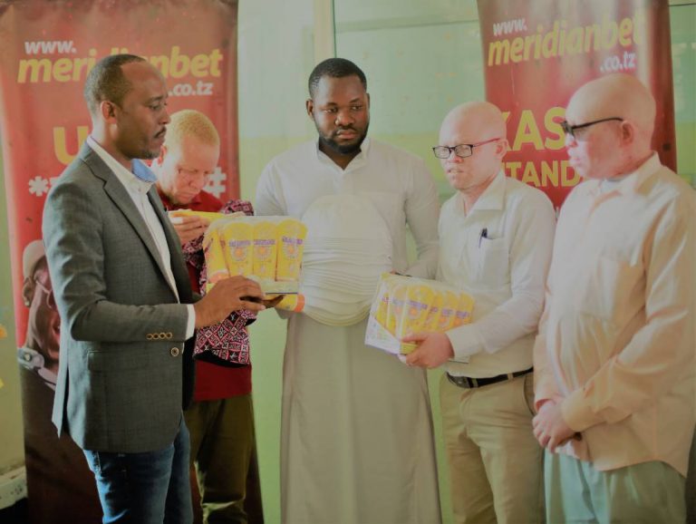 CHAMA CHA WATU WENYE UALBINO- TAS WAPATA MSAADA WA VIFAA