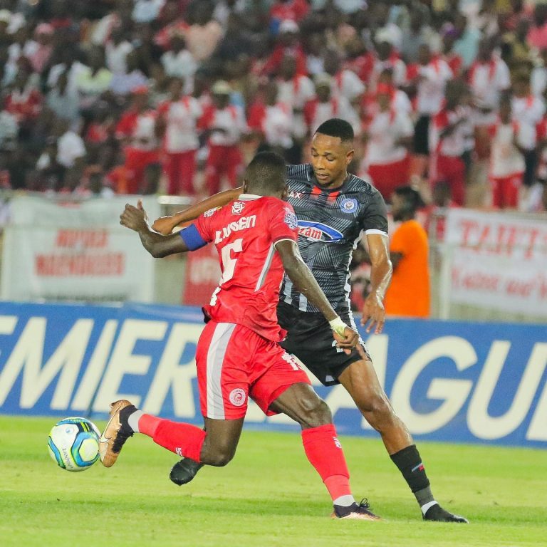 NYOTA HAWA AZAM FC WAANDALIWA KUIMALIZA SIMBA