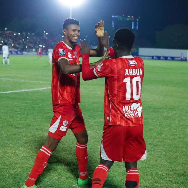 SIMBA KUWAKABILI COASTAL UNION, MASHINE ZA KAZI ZAREJEA