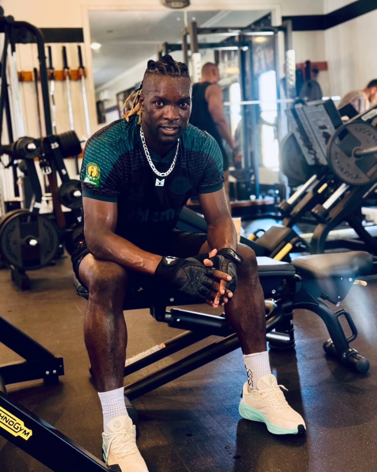 KHALID AUCHO AFANYA MAZOEZI YA KUJIWEKA SAWA DHIDI YA MC ALGER