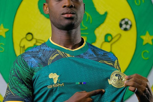 YANGA SC HAWAPOI, KIUNGO WA KAZI MOHAMED DOUMBIA NDANI